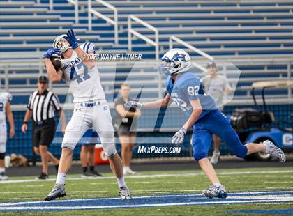Thumbnail 2 in Highlands @ Covington Catholic photogallery.