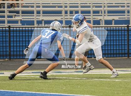 Thumbnail 1 in Highlands @ Covington Catholic photogallery.