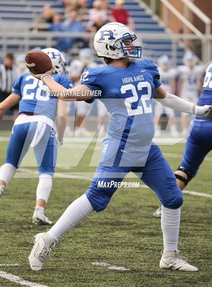 Thumbnail 2 in Highlands @ Covington Catholic photogallery.