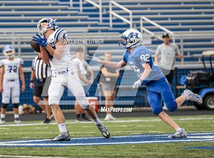 Thumbnail 1 in Highlands @ Covington Catholic photogallery.
