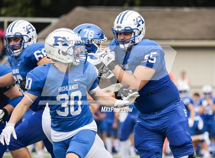 Thumbnail 1 in Highlands @ Covington Catholic photogallery.