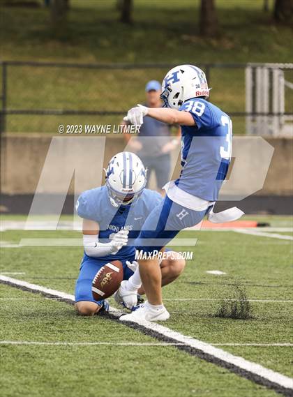 Thumbnail 2 in Highlands @ Covington Catholic photogallery.