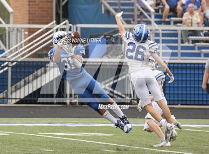 Thumbnail 2 in Highlands @ Covington Catholic photogallery.