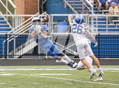 Thumbnail 1 in Highlands @ Covington Catholic photogallery.