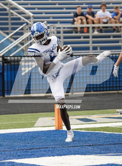 Thumbnail 2 in Highlands @ Covington Catholic photogallery.