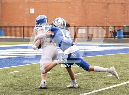Thumbnail 1 in Highlands @ Covington Catholic photogallery.