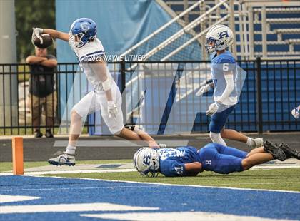 Thumbnail 3 in Highlands @ Covington Catholic photogallery.