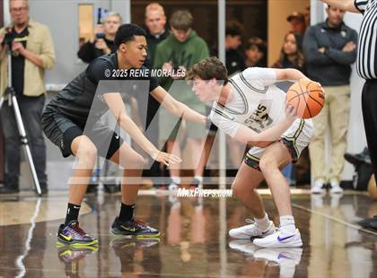 Thumbnail 2 in Sierra Canyon vs St Francis photogallery.