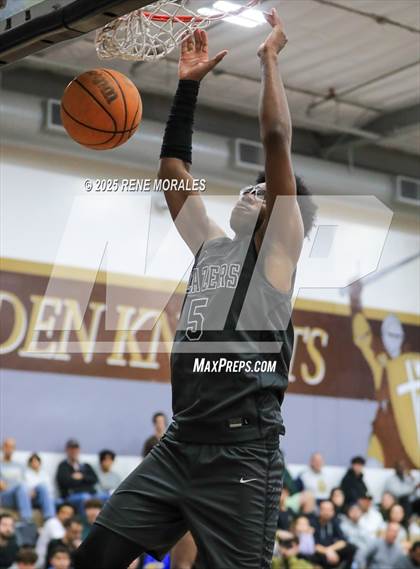 Thumbnail 1 in Sierra Canyon vs St Francis photogallery.