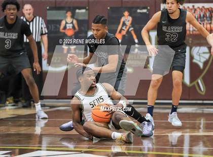 Thumbnail 2 in Sierra Canyon vs St Francis photogallery.