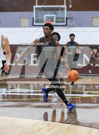Thumbnail 2 in Sierra Canyon vs St Francis photogallery.