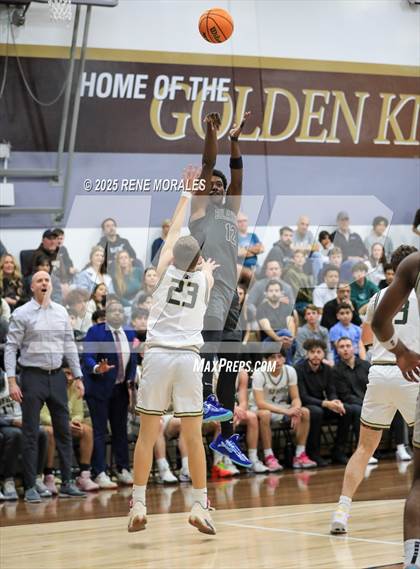 Thumbnail 2 in Sierra Canyon vs St Francis photogallery.