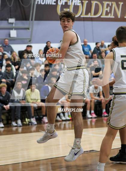 Thumbnail 2 in Sierra Canyon vs St Francis photogallery.