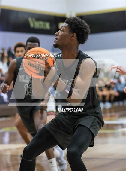 Thumbnail 2 in Sierra Canyon vs St Francis photogallery.