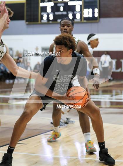 Thumbnail 2 in Sierra Canyon vs St Francis photogallery.