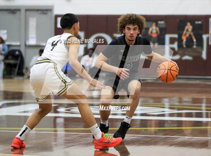 Thumbnail 2 in Sierra Canyon vs St Francis photogallery.