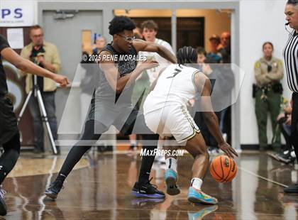 Thumbnail 2 in Sierra Canyon vs St Francis photogallery.