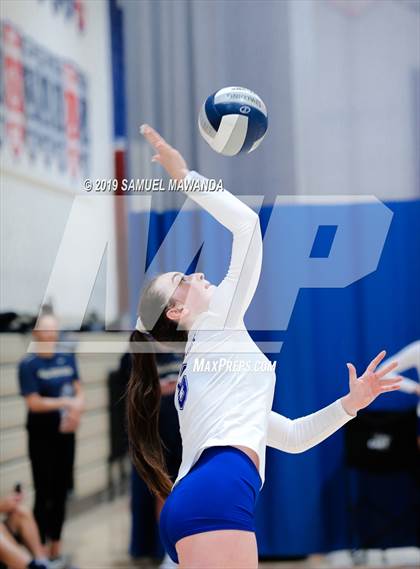 Thumbnail 1 in Alta Loma @ Viewpoint (Viewpoint Invitational) photogallery.