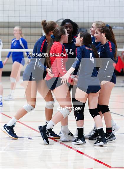 Thumbnail 1 in Alta Loma @ Viewpoint (Viewpoint Invitational) photogallery.
