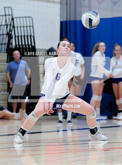 Thumbnail 2 in Alta Loma @ Viewpoint (Viewpoint Invitational) photogallery.
