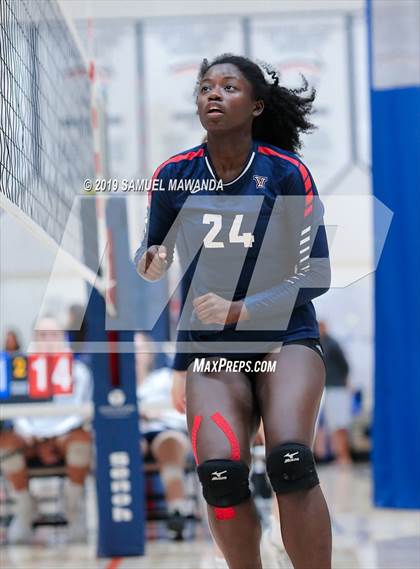Thumbnail 2 in Alta Loma @ Viewpoint (Viewpoint Invitational) photogallery.