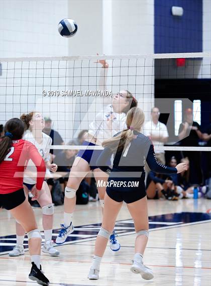 Thumbnail 3 in Alta Loma @ Viewpoint (Viewpoint Invitational) photogallery.