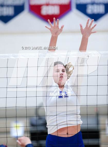 Thumbnail 1 in Alta Loma @ Viewpoint (Viewpoint Invitational) photogallery.