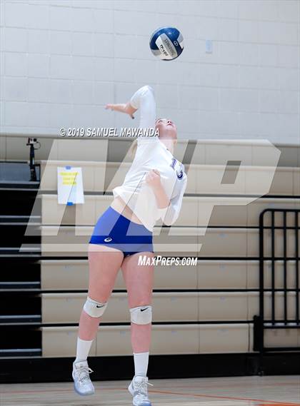 Thumbnail 1 in Alta Loma @ Viewpoint (Viewpoint Invitational) photogallery.