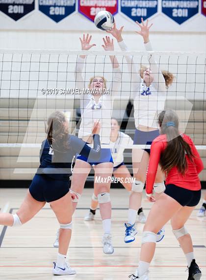 Thumbnail 1 in Alta Loma @ Viewpoint (Viewpoint Invitational) photogallery.
