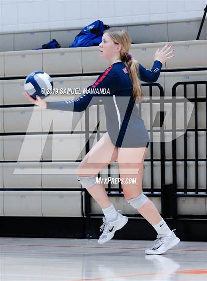 Thumbnail 1 in Alta Loma @ Viewpoint (Viewpoint Invitational) photogallery.
