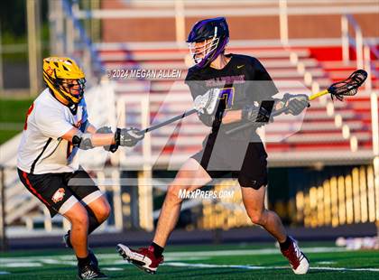 Thumbnail 2 in Bellbrook vs. Bishop Fenwick (OHSAA Division II Region 8 Regional Final) photogallery.