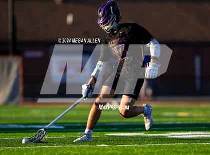 Thumbnail 2 in Bellbrook vs. Bishop Fenwick (OHSAA Division II Region 8 Regional Final) photogallery.