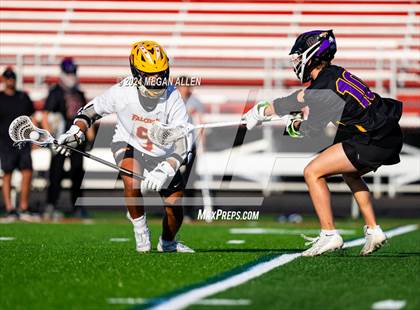 Thumbnail 1 in Bellbrook vs. Bishop Fenwick (OHSAA Division II Region 8 Regional Final) photogallery.