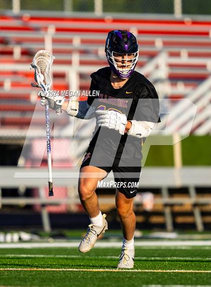 Thumbnail 1 in Bellbrook vs. Bishop Fenwick (OHSAA Division II Region 8 Regional Final) photogallery.