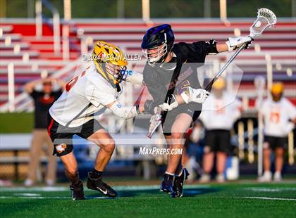 Thumbnail 1 in Bellbrook vs. Bishop Fenwick (OHSAA Division II Region 8 Regional Final) photogallery.