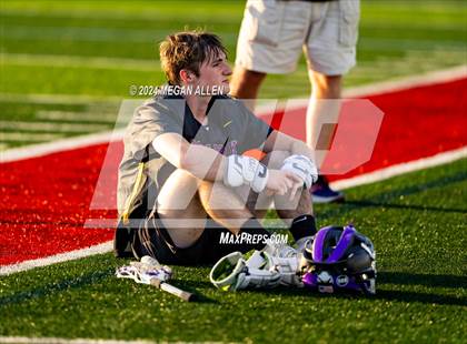 Thumbnail 2 in Bellbrook vs. Bishop Fenwick (OHSAA Division II Region 8 Regional Final) photogallery.