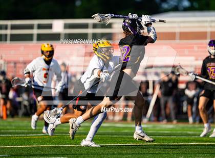 Thumbnail 1 in Bellbrook vs. Bishop Fenwick (OHSAA Division II Region 8 Regional Final) photogallery.