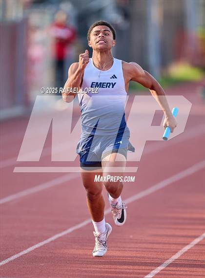 Thumbnail 3 in Eagle No Tax Relays (4x100M) photogallery.