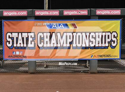 Thumbnail 3 in Northwest Christian vs. American Leadership Academy - Gilbert North (AIA 3A Final - Awards) photogallery.