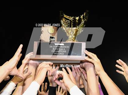 Thumbnail 2 in Northwest Christian vs. American Leadership Academy - Gilbert North (AIA 3A Final - Awards) photogallery.