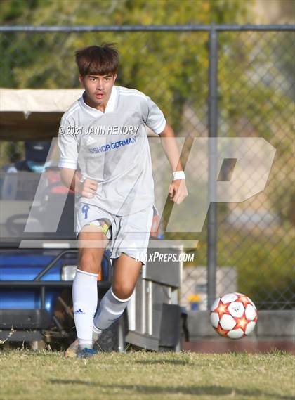 Thumbnail 3 in Bishop Gorman @ Liberty photogallery.