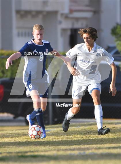 Thumbnail 1 in Bishop Gorman @ Liberty photogallery.