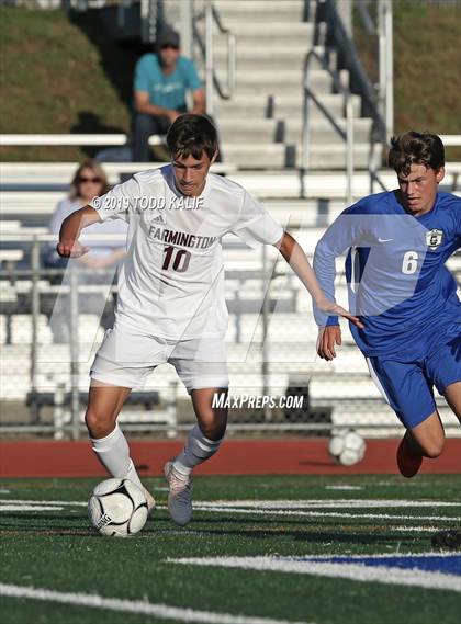 Thumbnail 3 in Farmington @ Glastonbury photogallery.