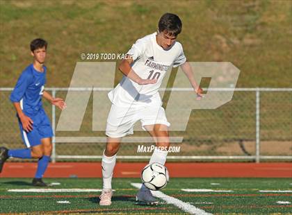 Thumbnail 2 in Farmington @ Glastonbury photogallery.