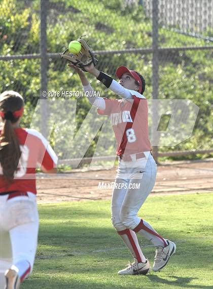 Thumbnail 2 in Mater Dei vs. Los Altos (Alan Dugard Classic) photogallery.
