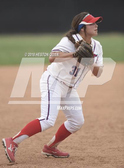 Thumbnail 3 in Mater Dei vs. Los Altos (Alan Dugard Classic) photogallery.