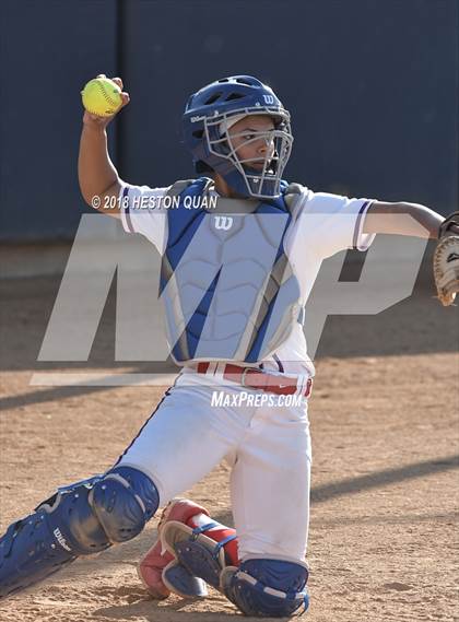 Thumbnail 1 in Mater Dei vs. Los Altos (Alan Dugard Classic) photogallery.