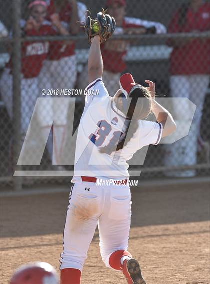 Thumbnail 3 in Mater Dei vs. Los Altos (Alan Dugard Classic) photogallery.