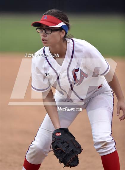Thumbnail 2 in Mater Dei vs. Los Altos (Alan Dugard Classic) photogallery.