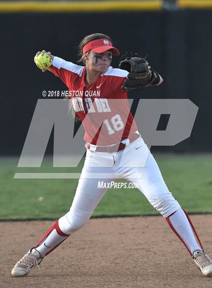 Thumbnail 3 in Mater Dei vs. Los Altos (Alan Dugard Classic) photogallery.